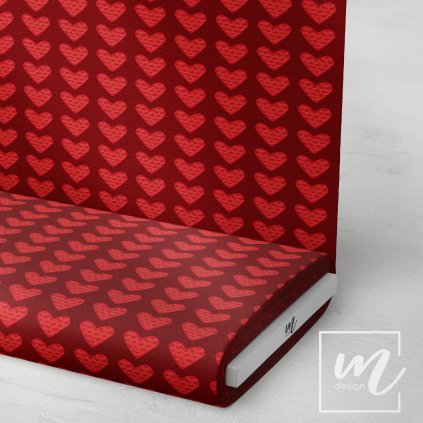 757027 srdce na tmavě červené LÁTKA 3