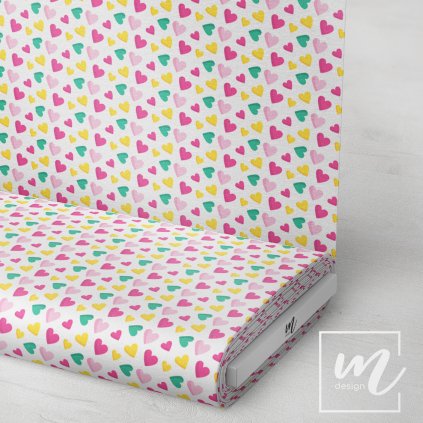 757104 barevné srdíčka na bílé LÁTKA 3