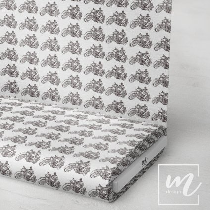 725016 harley na bílé látka 3