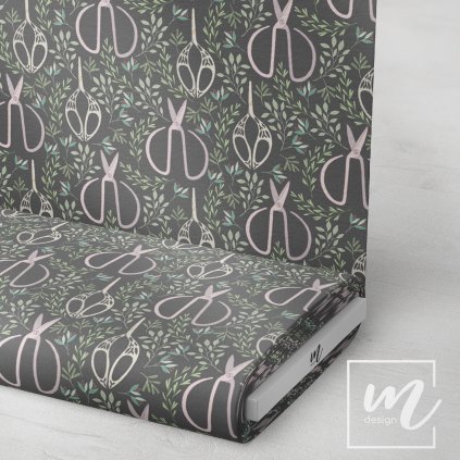 725022 nůžky na černé látka 3