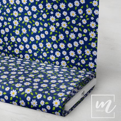 726164 bílé kvítka na modré látka 3