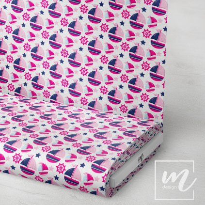 732023 barevné plachetnice na bílé látka 3