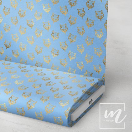 732057 zlatý ornament na světle modré látka 3