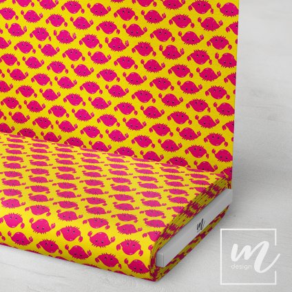 732118 krab červený na žluté látka 3