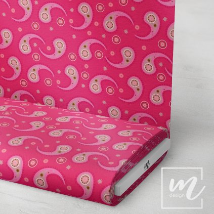 719003 1 kašmírový vzor na tmavě růžové látka 3