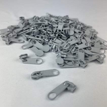 4C75ACFB 746B 4192 A52D 379F709F030D