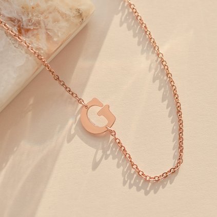 Rose gold náhrdelník s písmenkem na přání