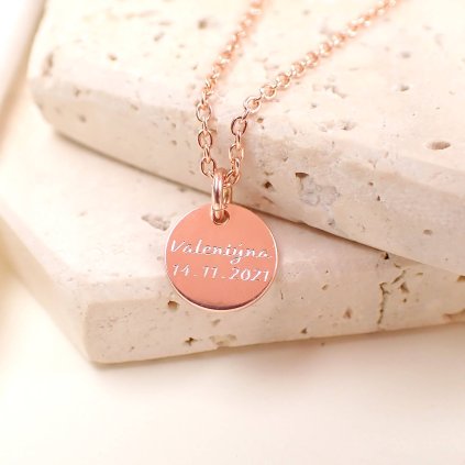 personalizovany_medailonek_se-jmenem_rose_gold