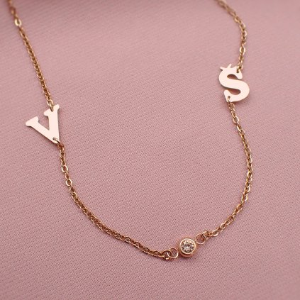 rose gold dvě písmenka + zirkon 1 1