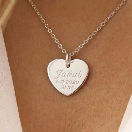 personalizovany_nahrdenlnik_se_srdicekm