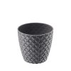 Kötött mintás műanyag kaspó 4 literes méretben fehér háttéren