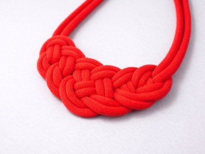 PLETENÝ BAVLNENÝ NÁHRDELNÍK NODEFIELD (ČERVENÝ) | UZLI