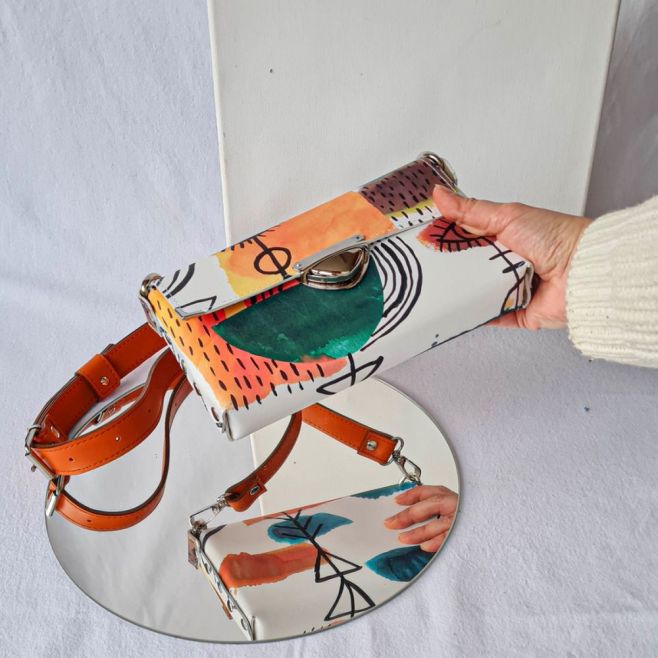 Elegantné, praktické a nadčasové. ✨ Kvalitné spracovanie, univerzálny dizajn a viacero farebných variantov robia z tejto...