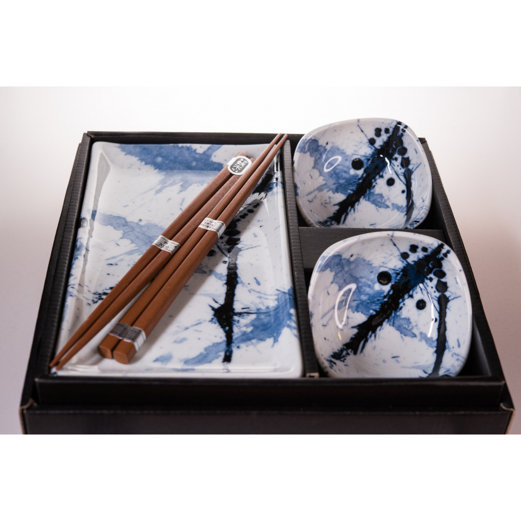 Sushi Set Blue & White Splash 4 pcs with Chopsticks - Made In Japan Europe
