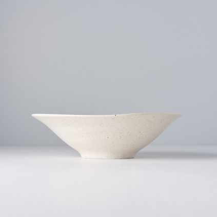 Design Bowl in Sand Colour 24,5 cm