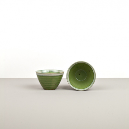 Small Bowl, green with white edge, 9 × 6 cm
