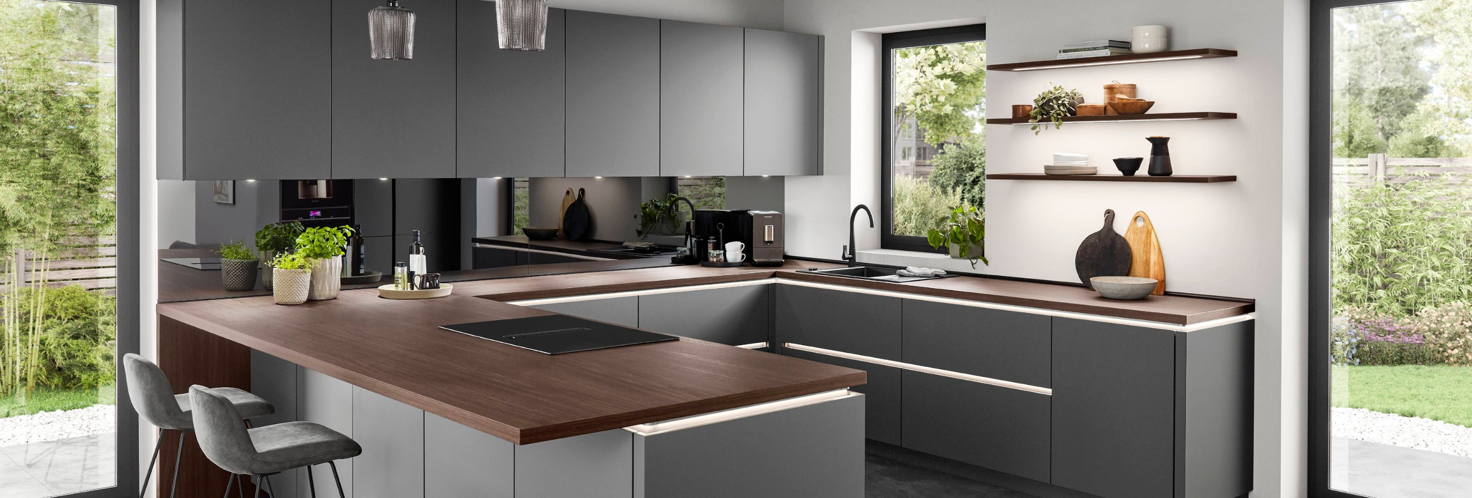 Luxusní kuchyně a interiér