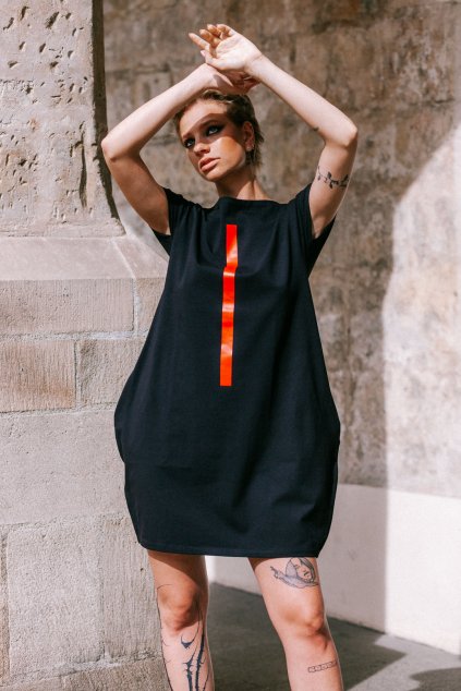 630 BKKL úpletové šaty (Velikost L)