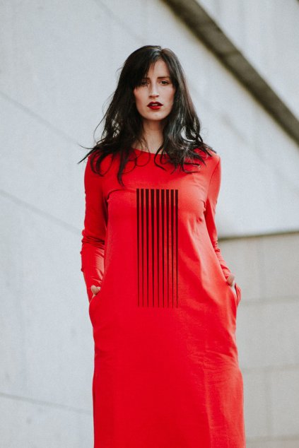 mikela da luka cervene mikinosaty jehly cerny