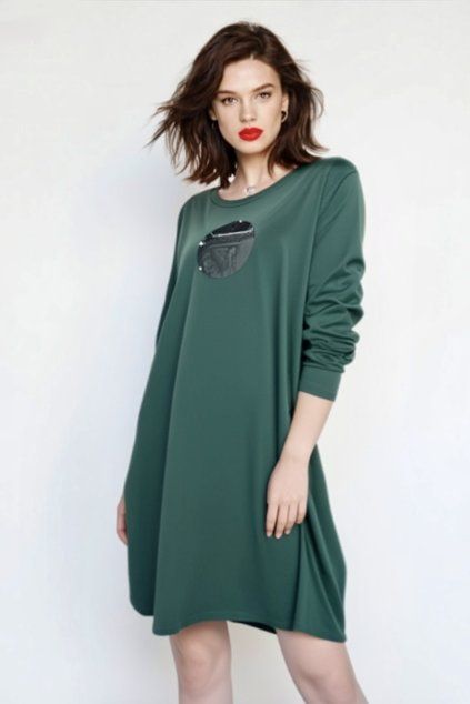 A2606 Transformative Teal barva roku 2026 mikela da luka