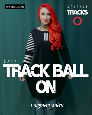⭕️ Šaty 𝐓𝐑𝐀𝐂𝐊 𝐁𝐀𝐋𝐎𝐎𝐍 - Fragment směru z kolekce TRACKS - Stopa, která vede Kolekce, která je o kolejích, stopách, líniích,...