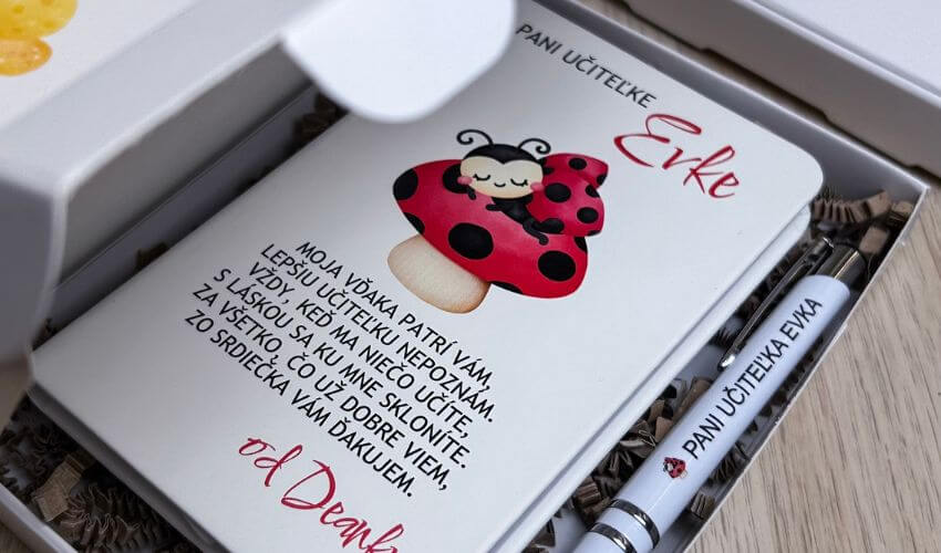 Darček pre učiteľa: Čo ich skutočne dojme a čo končí v koši?