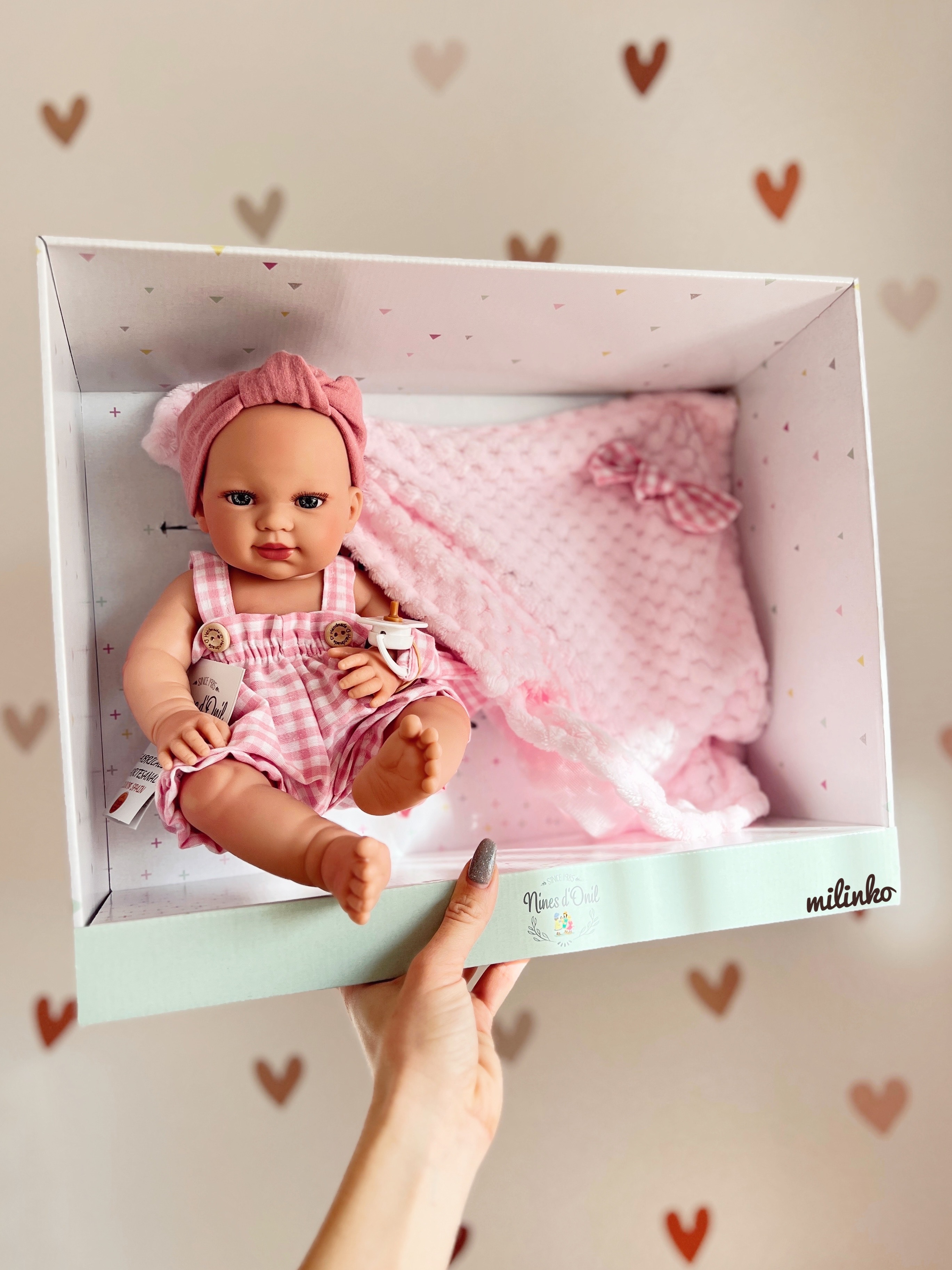 E-shop Nines D'Onil Realistická španielska bábika- Baby Rn Vichys dekou 37cm