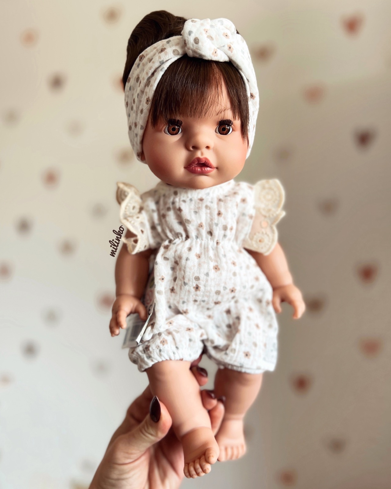 E-shop Nines D'Onil Realistická španielska bábika- Joy 37cm