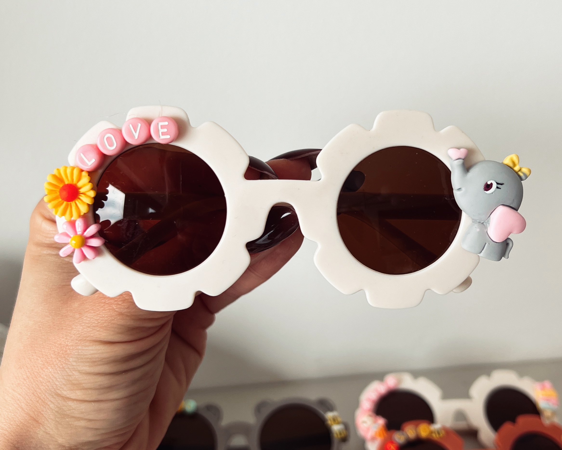 E-shop Milinko Personalizované slnečné okuliare pre deti- LOVE
