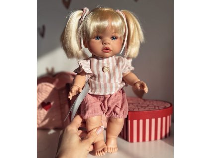 Kézműves spanyol baba- Sydney, Joy