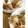 Papírová ozdoba Paper Flower - CaramelPapírová ozdoba Paper Flower - Caramel