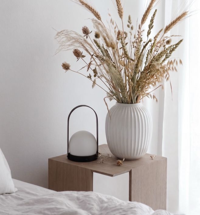 Carrie od Audo Copenhagen je krásným příkladem toho, že i praktické věci mohou být designově dokonalé. Dobíjecí...