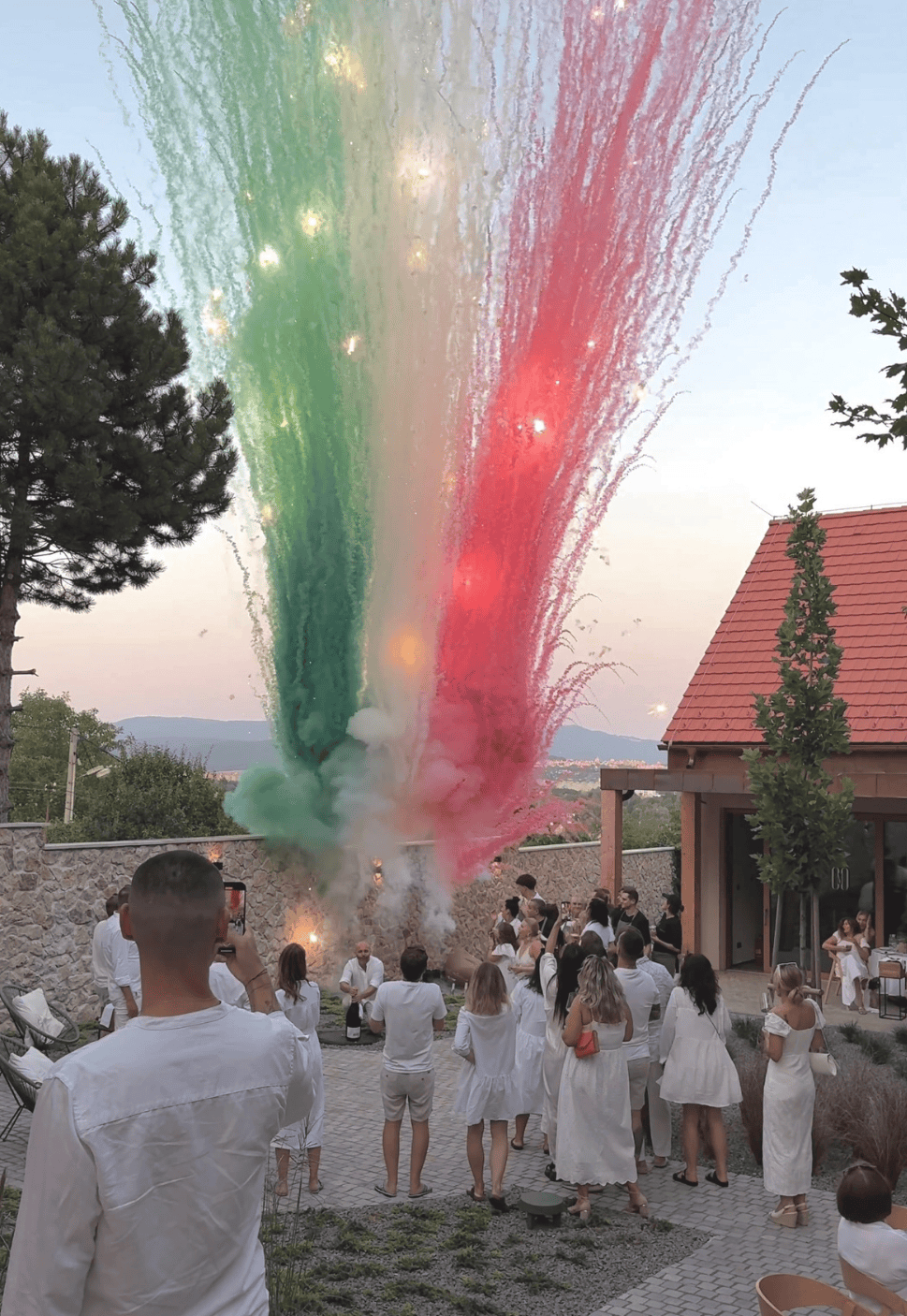 Taliansky farebný dymový efekt