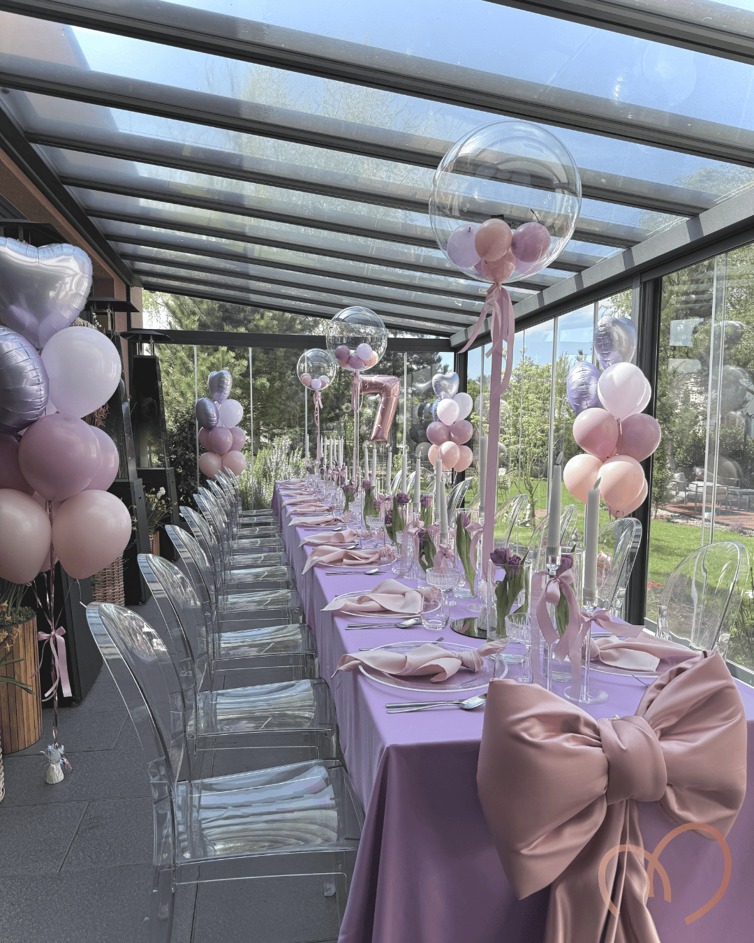 stolovanie-a-dekor-s-balonovou-vyzdobou-13webp