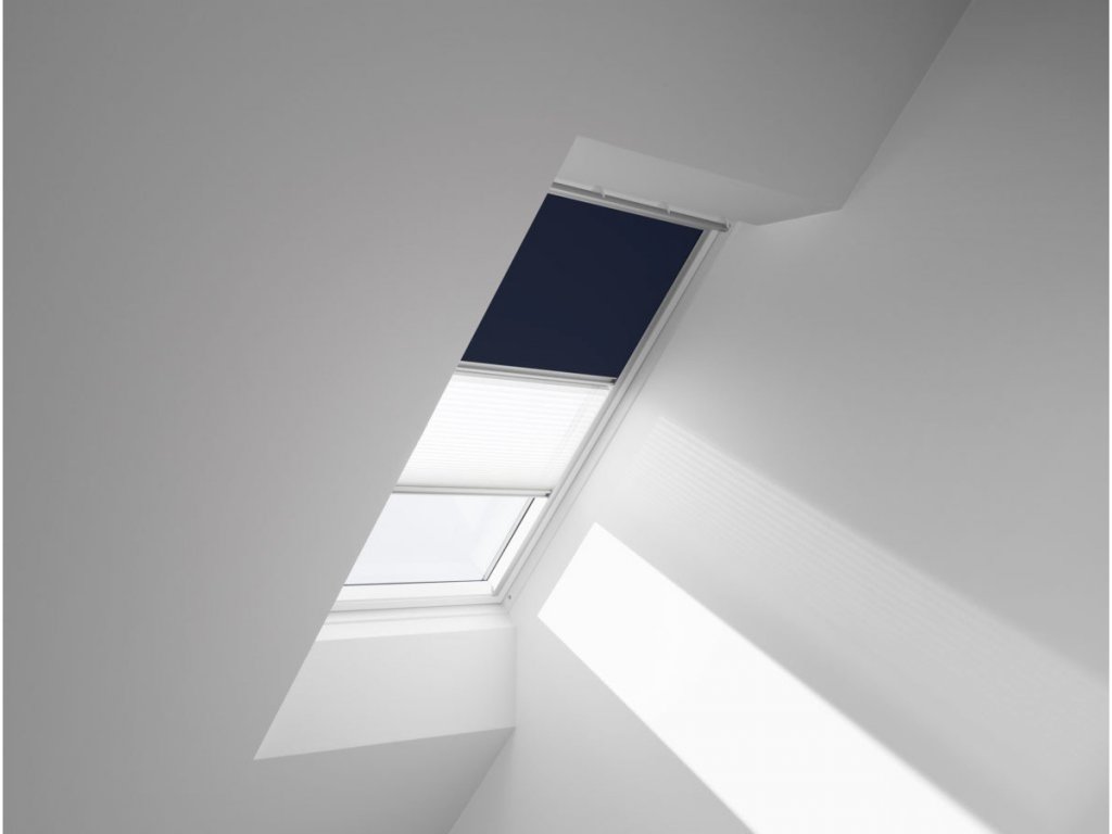 Kombinace rolet VELUX DFD Standard - nová generace Barva rolety: šedá (0705), Barva vodicí lišty: Hliník standard (S), Označení okna (ze štítku na okně): PK08 94x140 cm