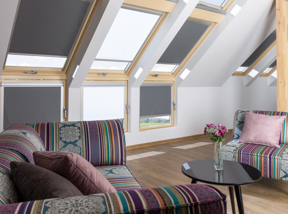 Zastiňovací roleta FAKRO ARP I Rozměry oken: 08 94x118 cm, Barva rolety: béžová (007)