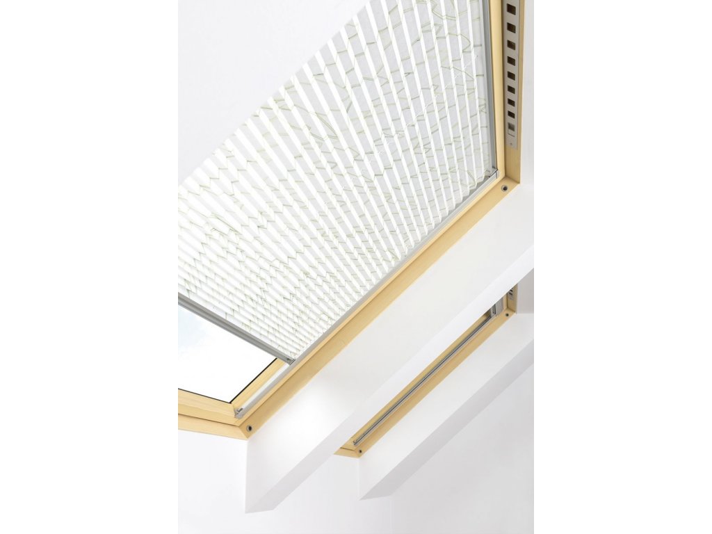 Plisovaná roleta FAKRO APS I Rozměry oken: 06 78x118 cm, Barva rolety: Šedá (662)