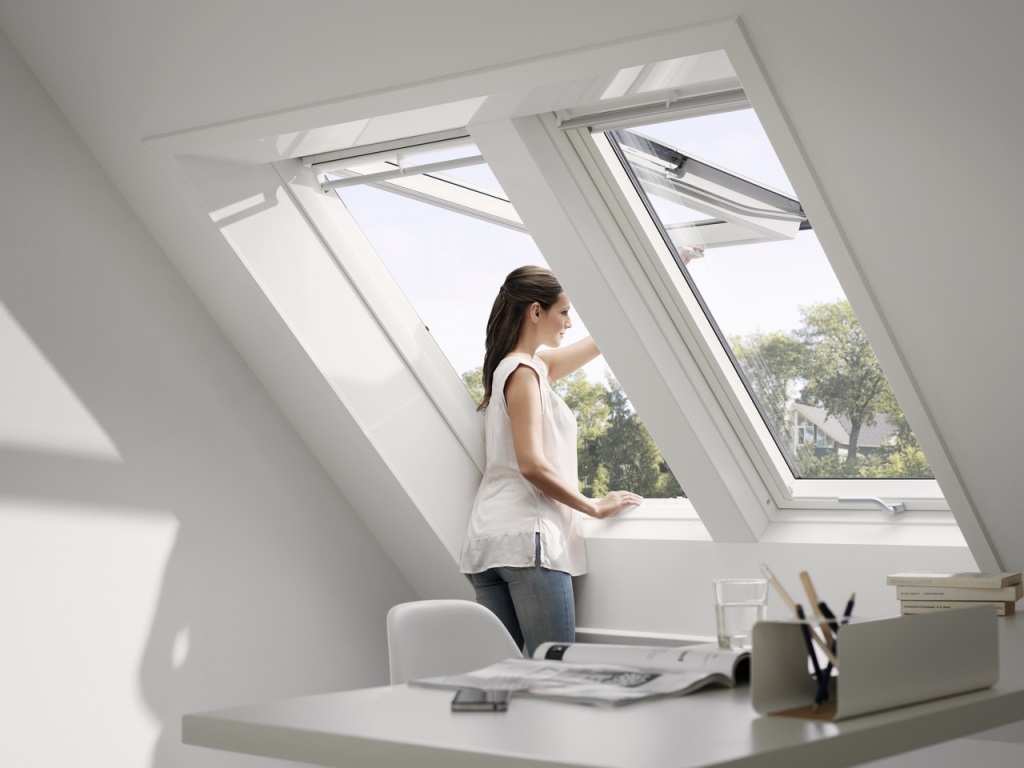 Střešní okno VELUX GPU 0062 Velux: CK04 55x98 cm