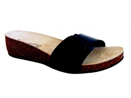 T 84 lesklá čierna