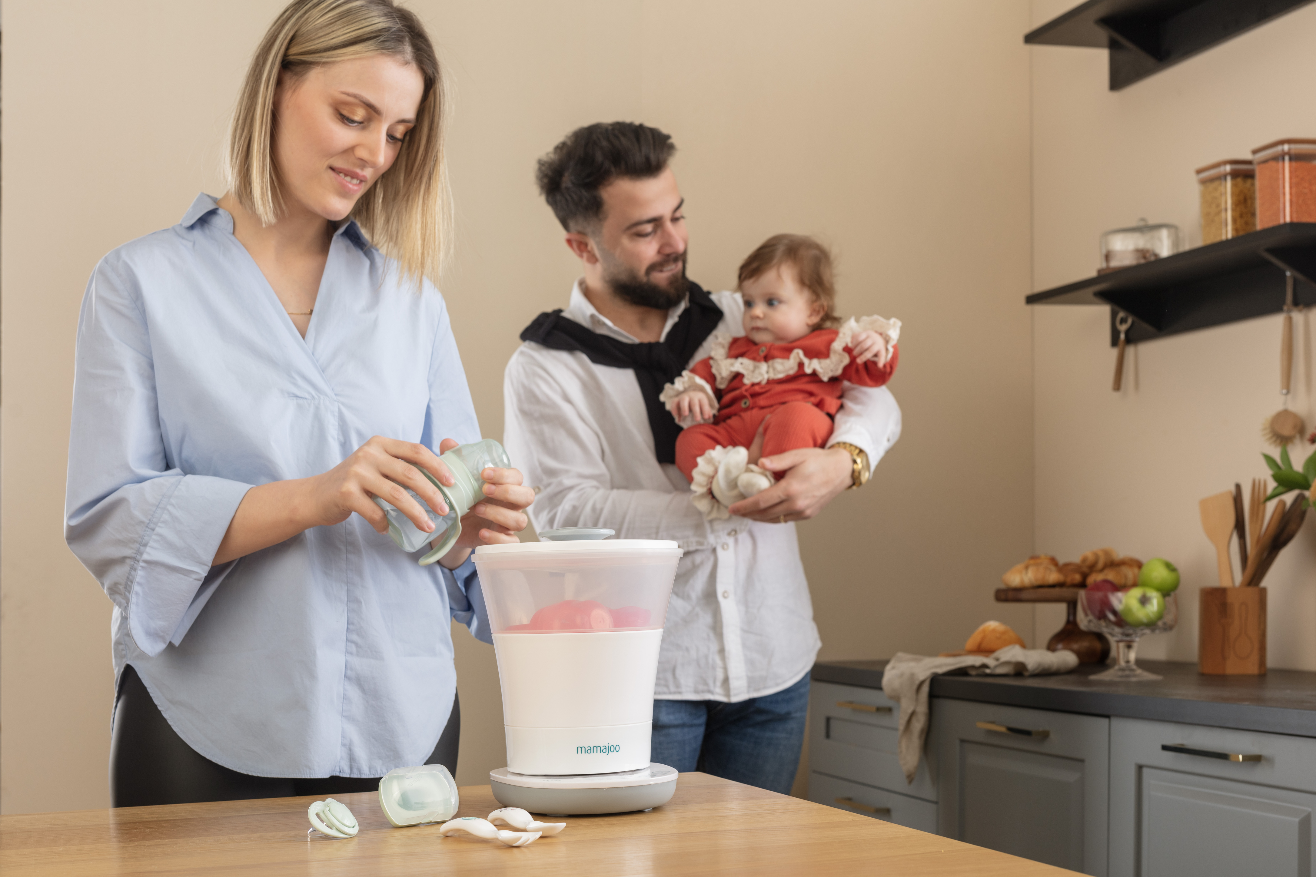 PROČ JE DŮLEŽITÉ ČISTIT KOJENECKÉ POTŘEBY VE STERILIZÁTORU?