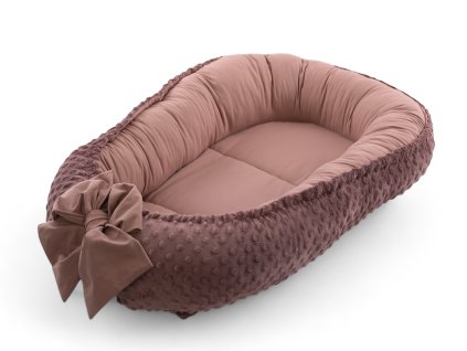 hnizdeckoledovecsepie