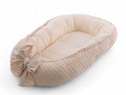 hnizdeckoledovecsepie