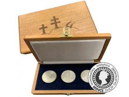 Sada mincí Dvadsať Korun - 20 Ks / 1941 - varianta dvojkríž, jednokríž a magnetická v drevenej kazete