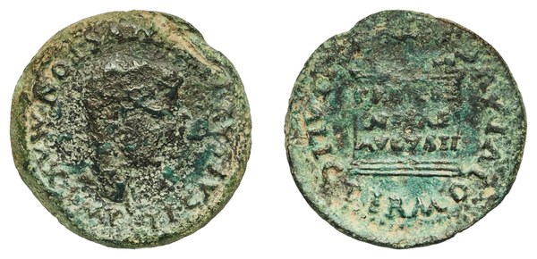 Tiberius, as ražený v Římě, rub s oltářem