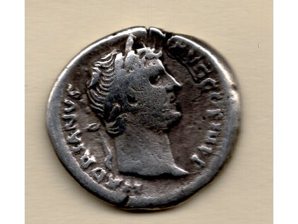 Římská říše - Denár Hadrián, Pietas 117-136 n. l.