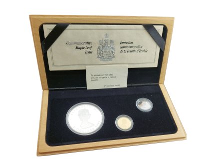 Výroční sada "Commemorative Maple Leaf Issue" 1989 3x 5 Dollar