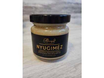 Nyugiméz – Almási Családi Méhészet 300g-os repce krémméz süngombával, fekete címkével, arany és fehér felirattal, kistermelői magyar méz.Nyugi