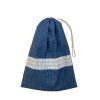 Natúr pamut és kék virágmintás csipkés zsák PUL béléssel, kézműves környezetbarát tároló