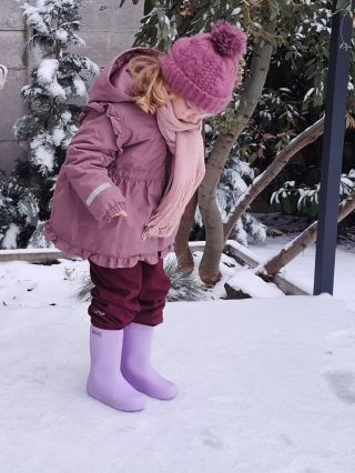 💜Táto farba nám ostala. A úprimne – nevieme prečo.👀 Keď prišli lilac gumáky EN FANT, mysleli sme si, že budú do pár dní...