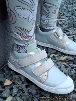 Štýlové dievčenské topánky PONTE 20 v krásnej spring green farbe si zamilujú deti aj rodičia 💚🌿 ✔️ kvalitná koža –...